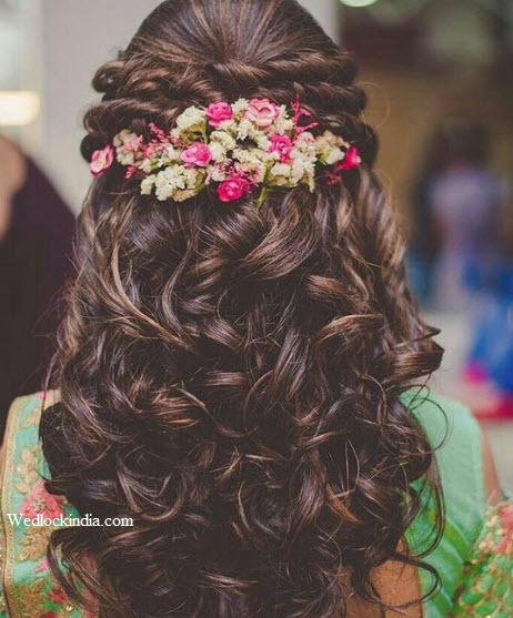 52 Simple Bridal Hairstyles For Curly Hair
